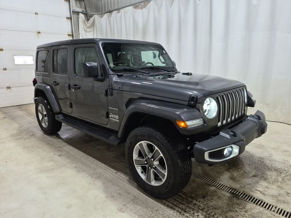2022 Jeep Wrangler UNLIMITED SAHARA