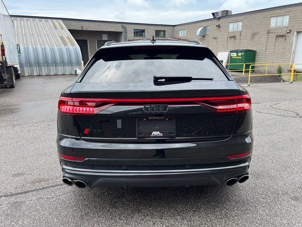 2022 Audi SQ8 4.0 TFSI quattro quattro Premium Plus