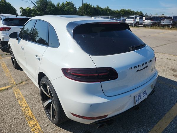 2017 Porsche Macan Awd 4dr Gts
