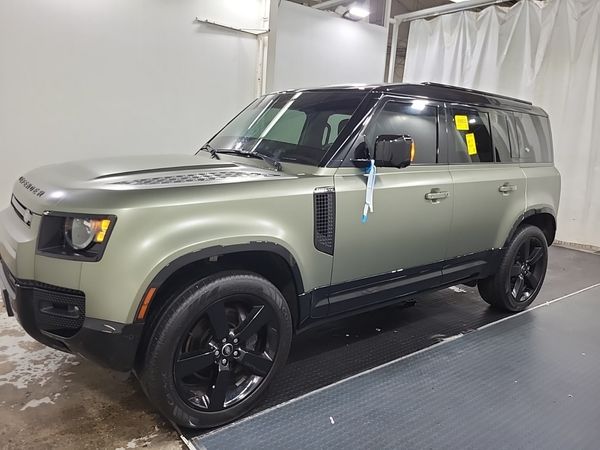 2023 Land Rover DEFENDER X-DYNAMIC SE