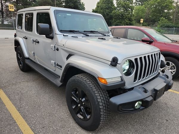 2022 Jeep Wrangler UNLIMITED SAHARA ALTITUDE