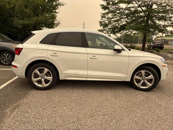 2019 Audi Q5 Progressiv quattro Premium Plus