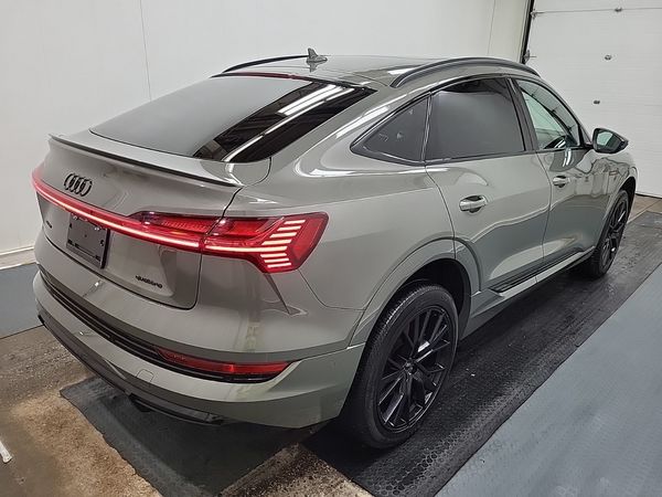 2022 Audi E-TRON SPORTBACK TECHNIK quattro Prestige