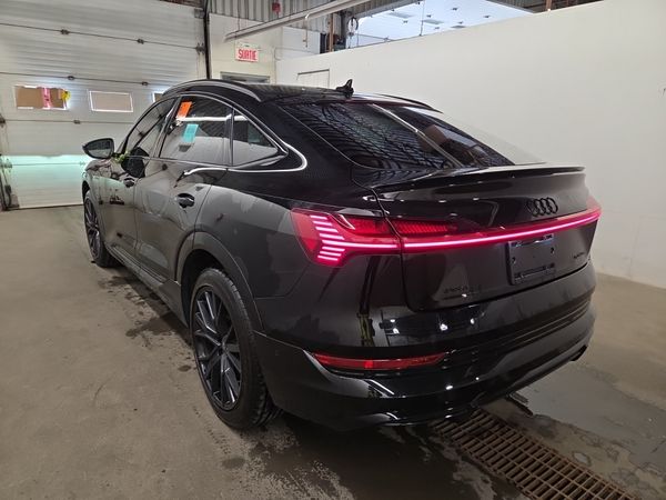 2022 Audi E-TRON SPORTBACK PROGRESSIV quattro Premium