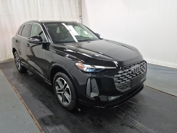 2025 Audi Q5 PREMIUM quattro Premium