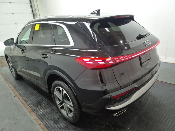 2025 Audi Q5 PREMIUM quattro Premium