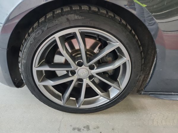 2010 Audi S5 2dr Cpe Auto quattro Premium Plus
