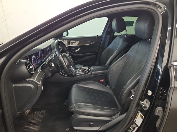 2019 Mercedes-Benz E-CLASS E 300 E300-4M
