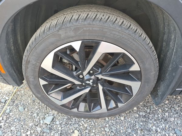 2024 Mitsubishi Outlander SEL SEL, GT SR