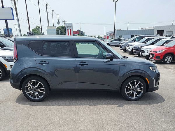 2025 Kia Soul EX Premium IVT