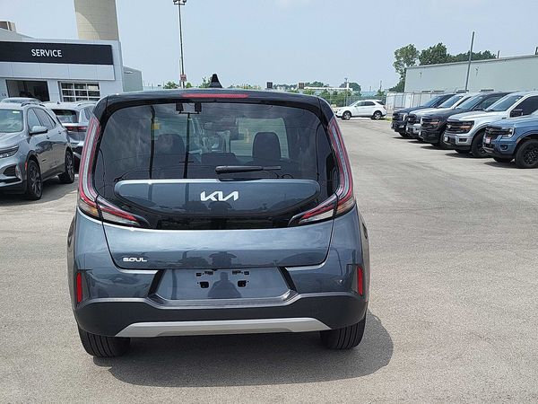 2025 Kia Soul EX Premium IVT