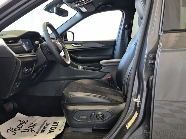 2024 Jeep Grand Cherokee ALTITUDE Laredo