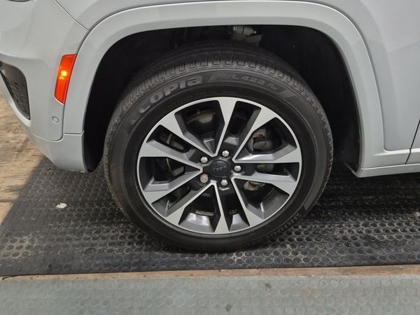 2022 Jeep Grand Cherokee L OVERLAND