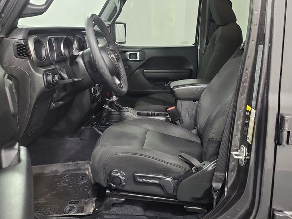 2023 Jeep Wrangler WILLYS Sport