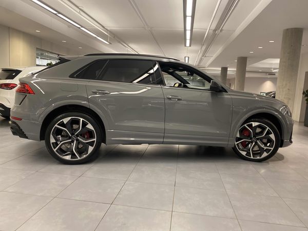 2022 Audi RS Q8 4.0 TFSI quattro