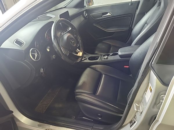 2017 Mercedes-Benz CLA 4dr Sdn 4matic Cla 250 CLA250-4M