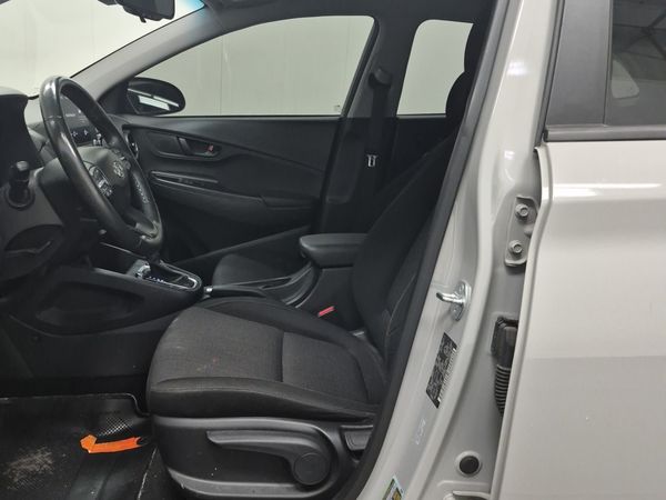 2023 Hyundai KONA PREFERRED-4D UTILITY AWD SE