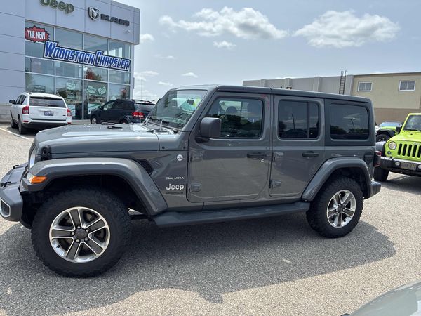 2020 Jeep Wrangler Unlimited Sahara
