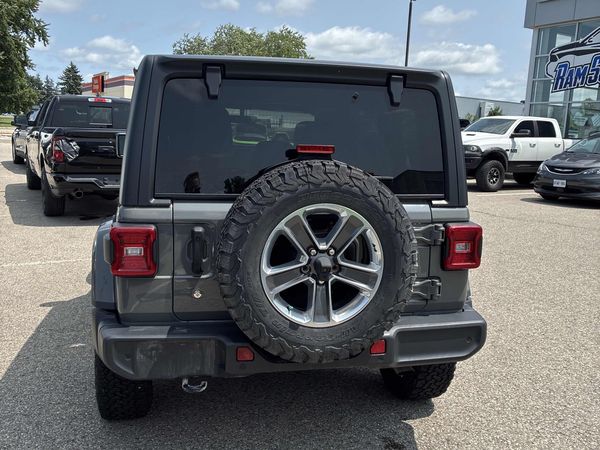 2020 Jeep Wrangler Unlimited Sahara