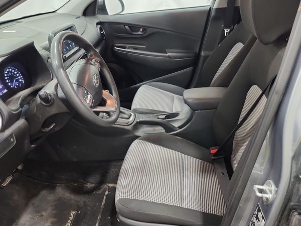 2021 Hyundai KONA ESSENTIAL SE