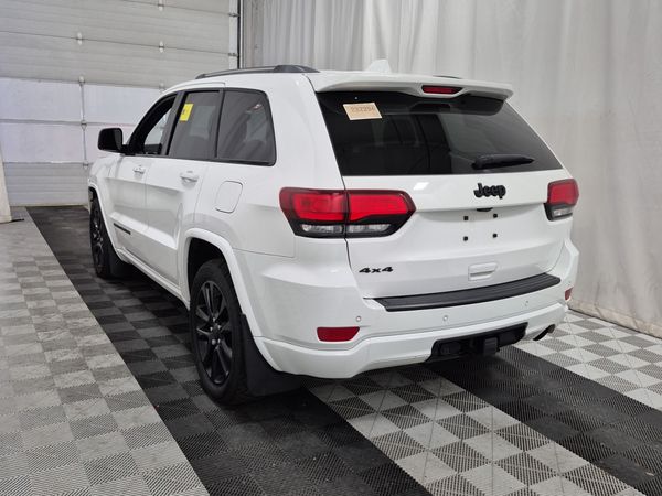 2020 Jeep Grand Cherokee ALTITUDE Laredo