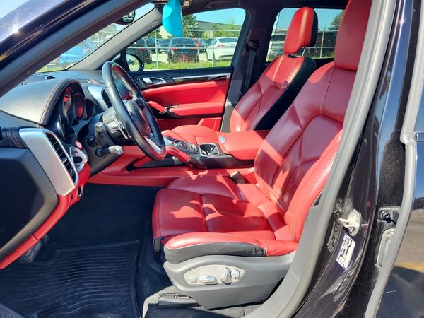 2017 Porsche Cayenne AWD 4dr