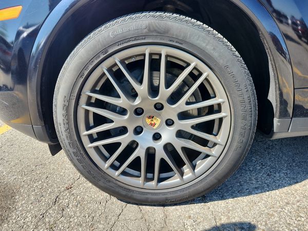 2017 Porsche Cayenne AWD 4dr