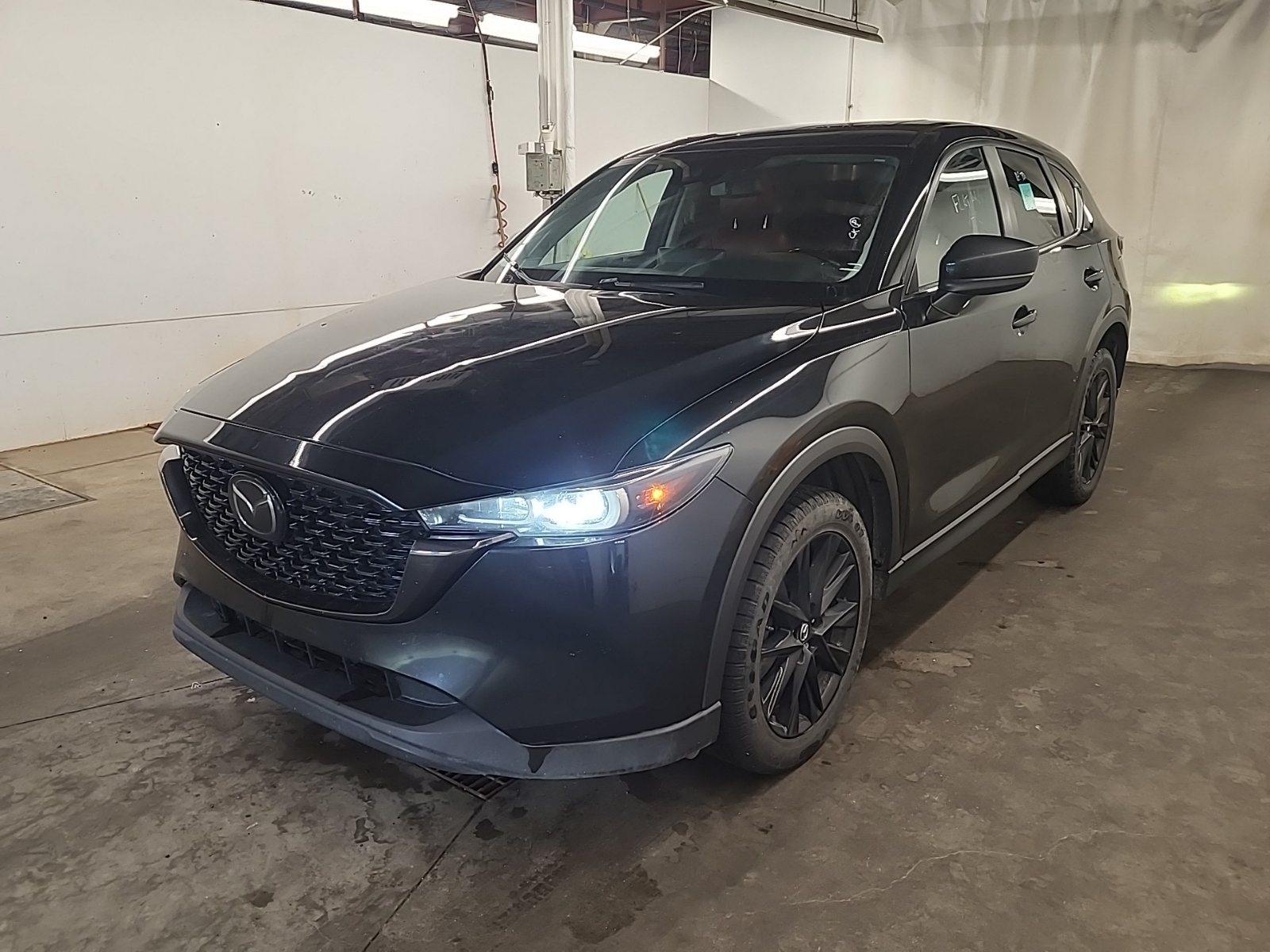2022 Mazda CX-5 KURO EDITION Preferred Package