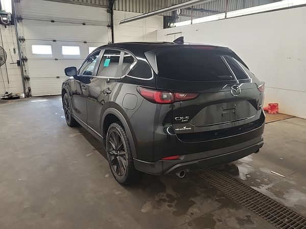 2022 Mazda CX-5 KURO EDITION Preferred Package