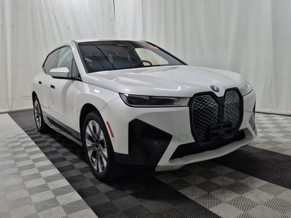 2024 BMW iX XDRIVE40