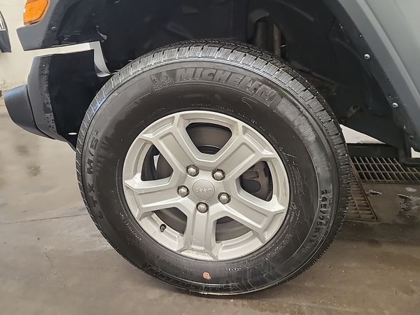 2023 Jeep Wrangler SPORT S