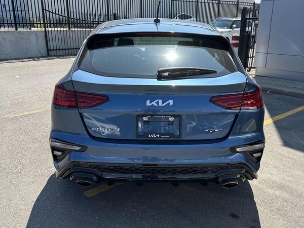 2023 Kia Forte5 GT Limited DCT