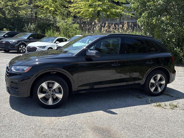 2023 Audi Q5 Komfort quattro Premium