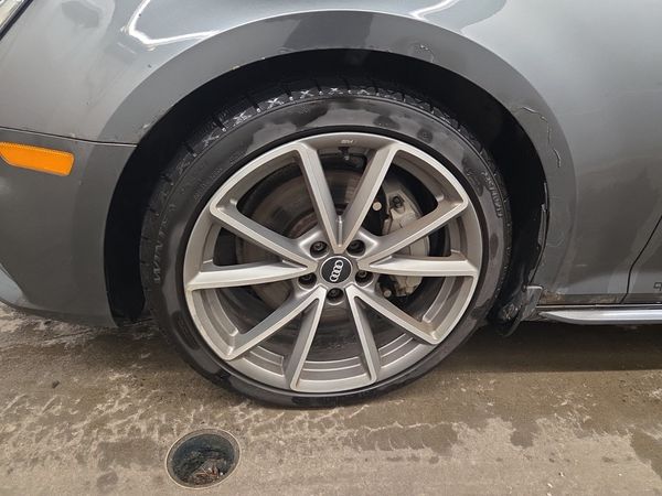 2017 Audi A4 PROGRESSIV quattro Premium Plus