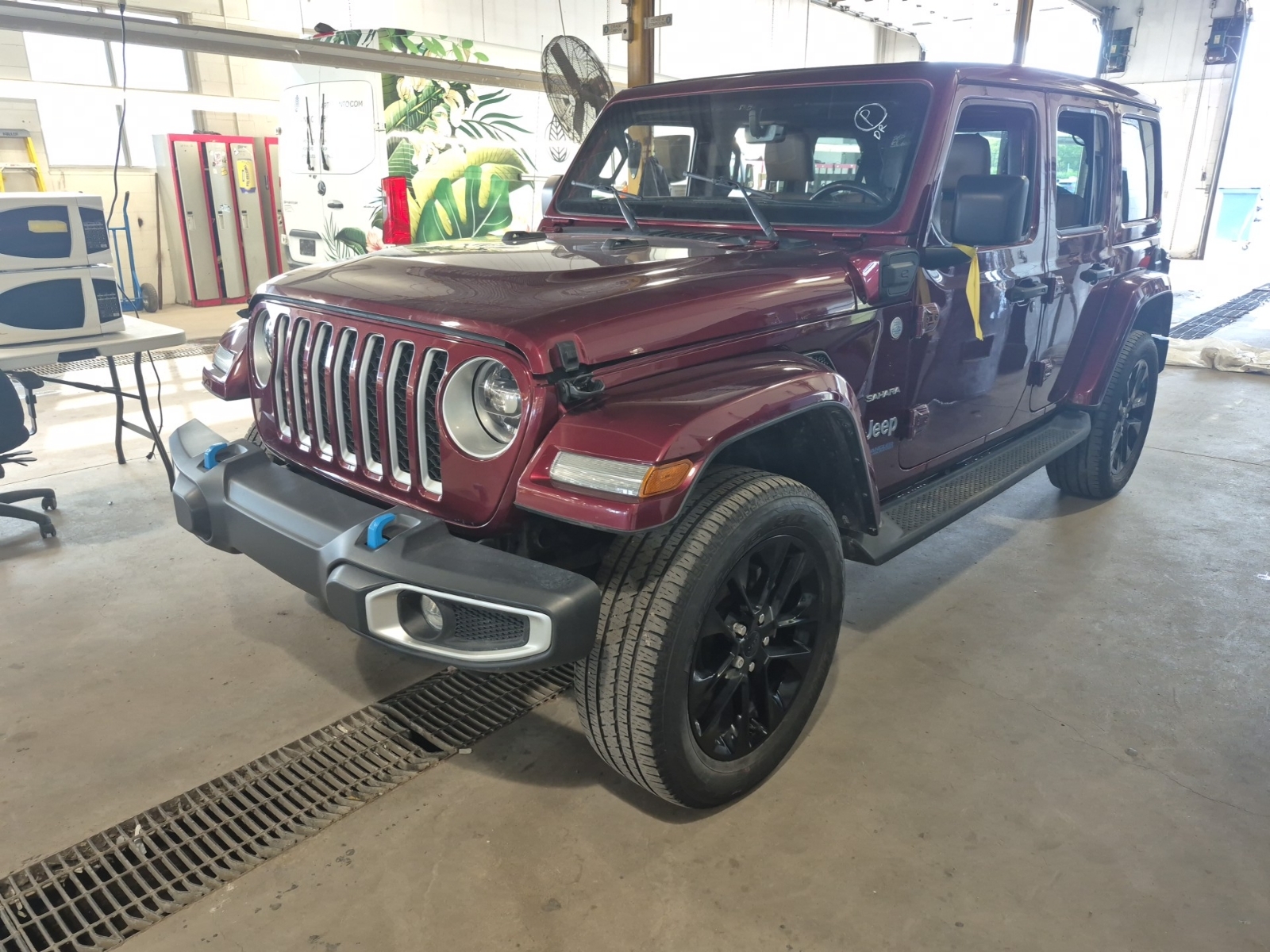 2022 Jeep Wrangler 4xe UNLIMITED SAHARA