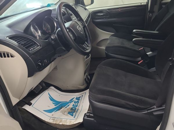 2019 Dodge GRAND CARAVAN SXT SE
