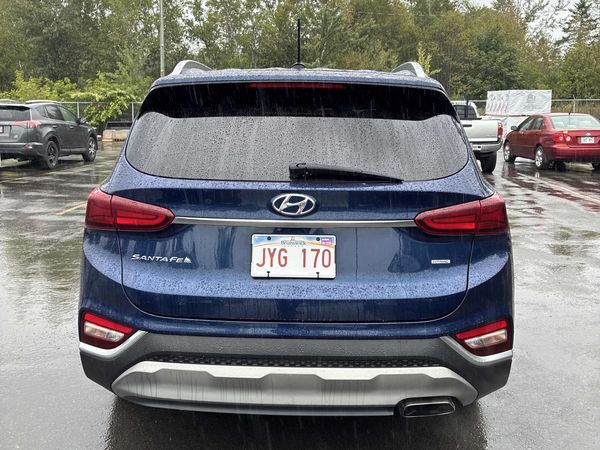 2020 Hyundai Santa Fe Essential SE