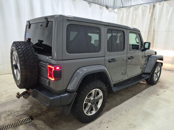 2021 Jeep Wrangler UNLIMITED SAHARA