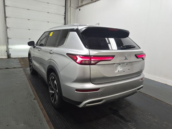 2022 Mitsubishi Outlander SE 4WD