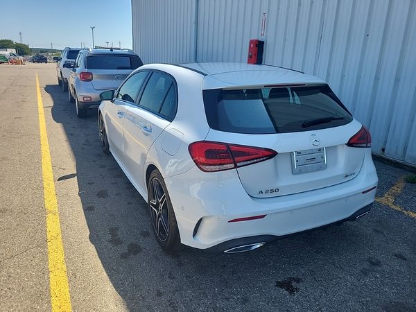 2020 Mercedes-Benz A-Class 4matic Hatch A 250 A250 4M
