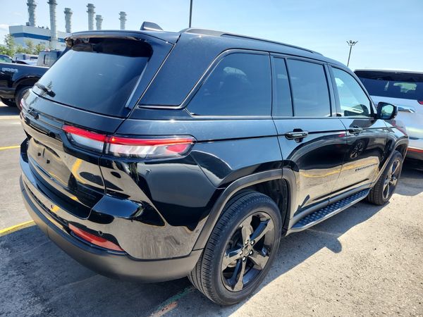 2024 Jeep Grand Cherokee LIMITED