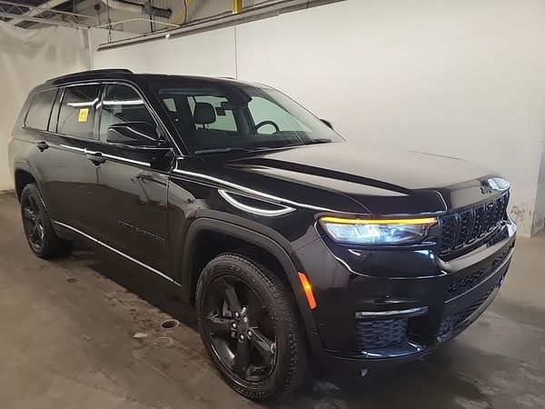 2022 Jeep Grand Cherokee L LIMITED