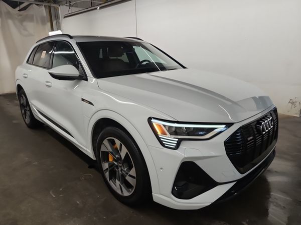 2022 Audi E-TRON PROGRESSIV quattro Premium