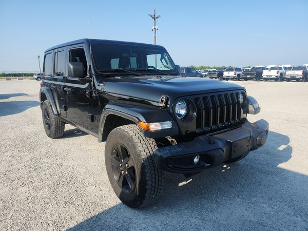2023 Jeep Wrangler 4 Door 4x4 Sahara Altitude