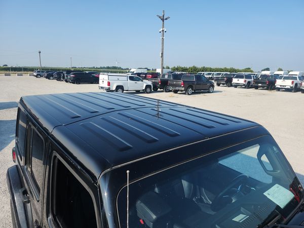 2023 Jeep Wrangler 4 Door 4x4 Sahara Altitude