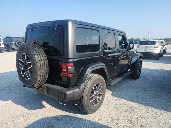 2024 Jeep Wrangler 4 Door 4x4 Sahara