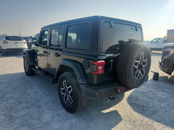 2024 Jeep Wrangler 4 Door 4x4 Sahara