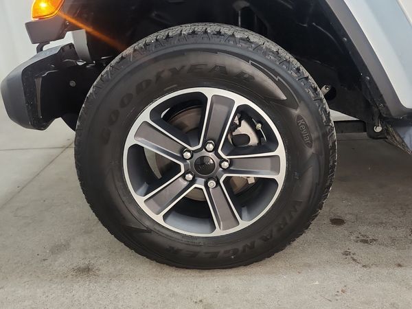 2023 Jeep Wrangler 4 Door 4x4 Sahara