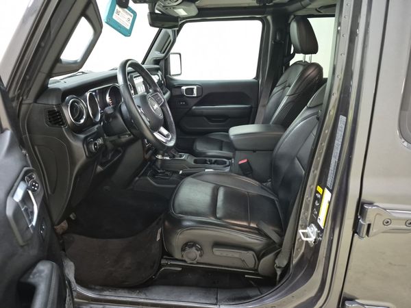 2022 Jeep Wrangler UNLIMITED SAHARA ALTITUDE