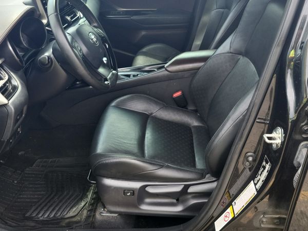 2019 Toyota C-HR FWD LE/XLE/Limited